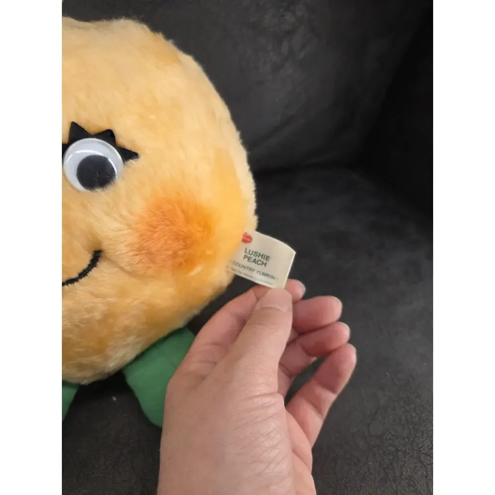 Vintage 1982 Del Monte Country Yumkins Lushie Peach Plush Trudy Toys Advertising